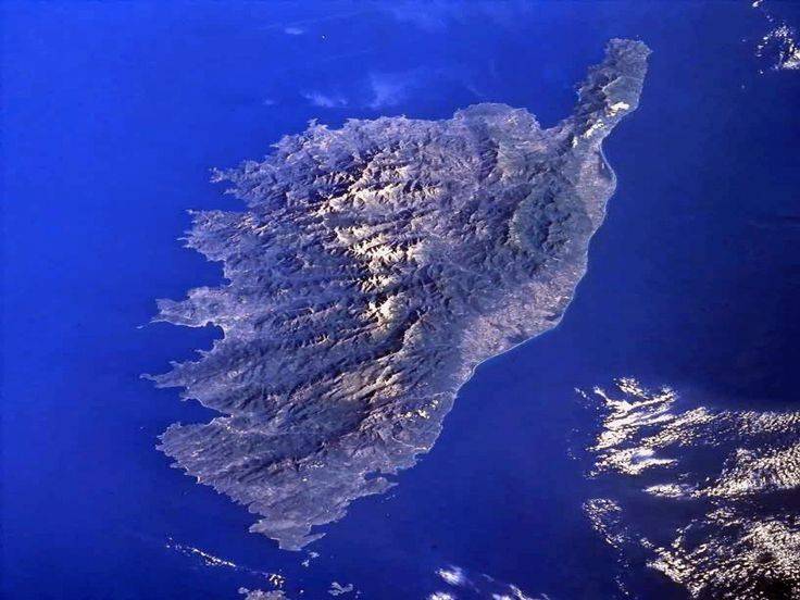 Transporter de la marchandise depuis Marseille pour Ajaccio avec un transporteur professionnel